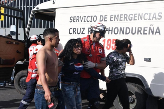 5 người bị giẫm đạp đến chết khi xem bóng đá ở Honduras