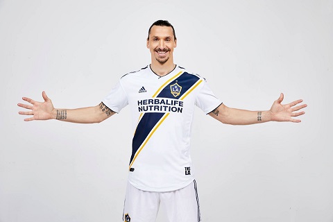 Tiền đạo Zlatan Ibrahimovic xác nhận LA Galaxy là bến đỗ tiếp theo của mình